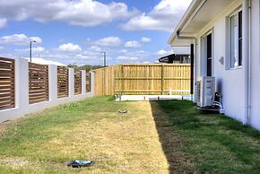 Pet Friendly, new House Peregian Breeze Drive, Peregian Beach