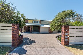 A Beach Break - 1/90 Lorikeet Drive