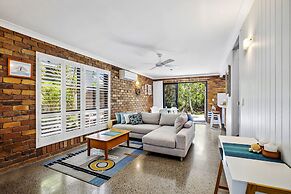 A Beach Break - 1/90 Lorikeet Drive