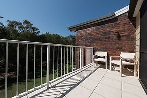 A Beach Break - 1/90 Lorikeet Drive