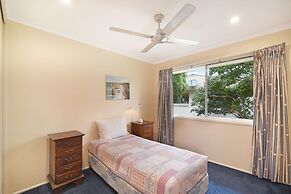 Beach Affair - 10 Callitris Crescent