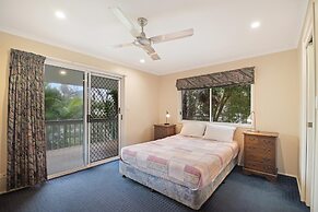 Beach Affair - 10 Callitris Crescent