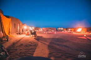 Bivouac Les Dunes De  Chegaga