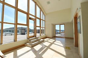 St Angela’s Lakeside Aparthotel