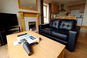 St Angela’s Lakeside Aparthotel