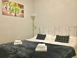 Patio de la Plateria