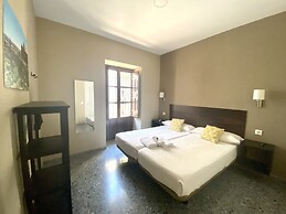 Patio de la Plateria