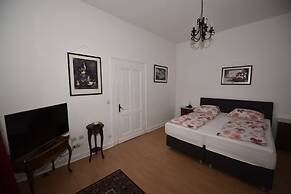 Ferienwohnung Villa Weyermann