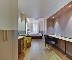 Casa Alberola Alicante, Curio Collection by Hilton