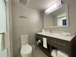 Home2 Suites by Hilton Phoenix Airport North, AZ