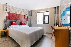 Ibis Taiyuan Qinxian Street Hotel