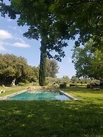 Le Mas des Escans