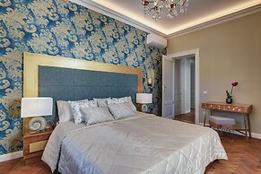 Arena & Seaview Luxurious Residence