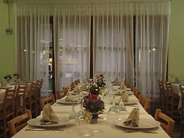 Hotel Saloria