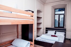 Globus Maidan - Hostel