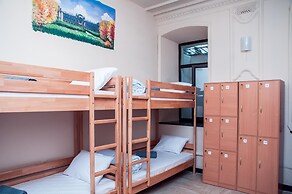 Globus Maidan - Hostel