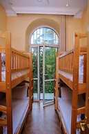 Golden Globus Hostel