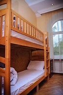 Golden Globus Hostel