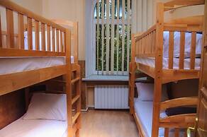 Golden Globus Hostel
