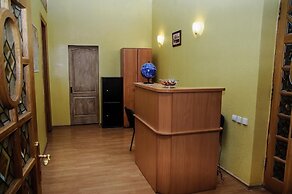 Golden Globus Hostel