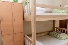 Globus Lipki Hostel