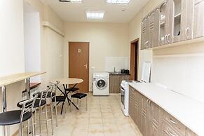 Globus Lipki Hostel