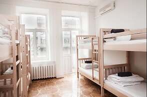 Galactic Globus - Hostel