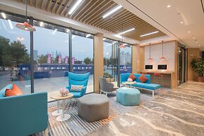 Holiday Inn Express Shanghai Jiading Center by IHG