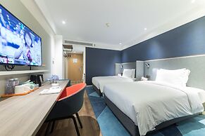 Holiday Inn Express Shanghai Jiading Center by IHG