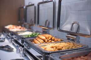 Holiday Inn Express Shanghai Jiading Center by IHG