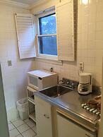 Nine O Five Royal Hotel