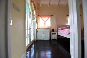 Herelle Heights Escape
