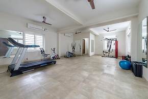 Mount Kailash Suites