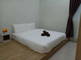 BLeisure Parkland Homestay