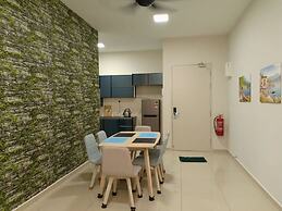 BLeisure Parkland Homestay