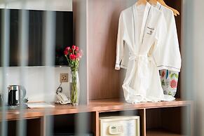 Orussey One Boutique