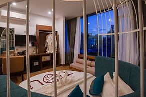 Orussey One Boutique