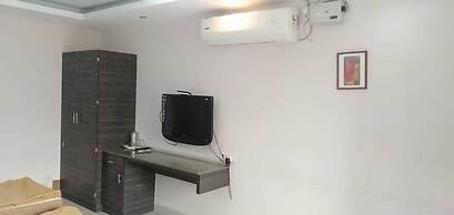i-ROOMZ Hoysala Residency