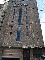 Hotel Bandi