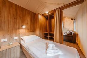 Glamping Tents and Mobile Homes Trasorka - Campsite