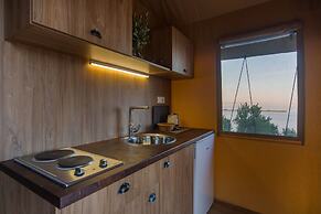 Glamping Tents and Mobile Homes Trasorka - Campsite