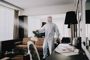 Hotel Holiday