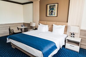 Hotel Holiday