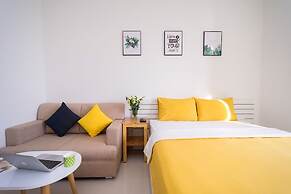 Justay Rivergate Center