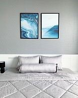 Justay Rivergate Center