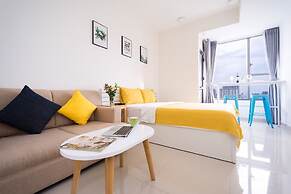 Justay Rivergate Center