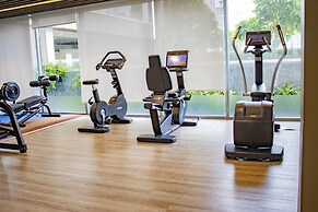 Justay Rivergate Center