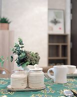 Justay Rivergate Center