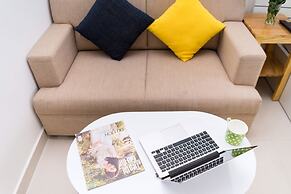 Justay Rivergate Center