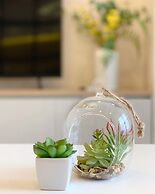 Justay Rivergate Center